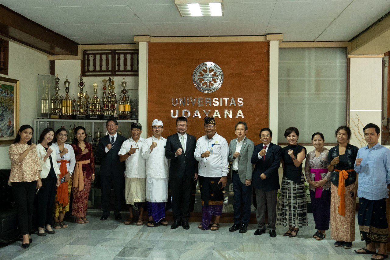 Universitas Udayana Terima Kunjungan Sojo University 